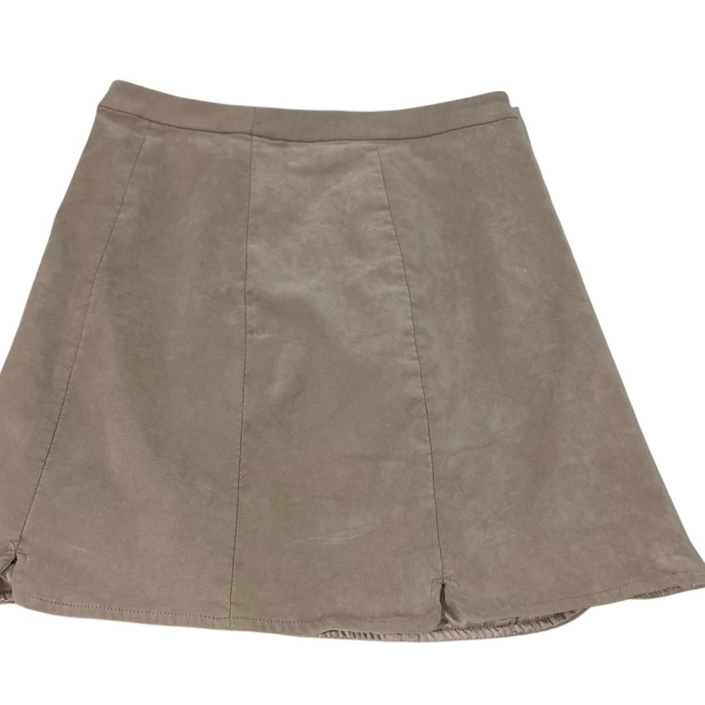 Sadie & Sage Faux Suede Skirt SZ M Slits Taupe Feminine Fashionable Preppy Chic
